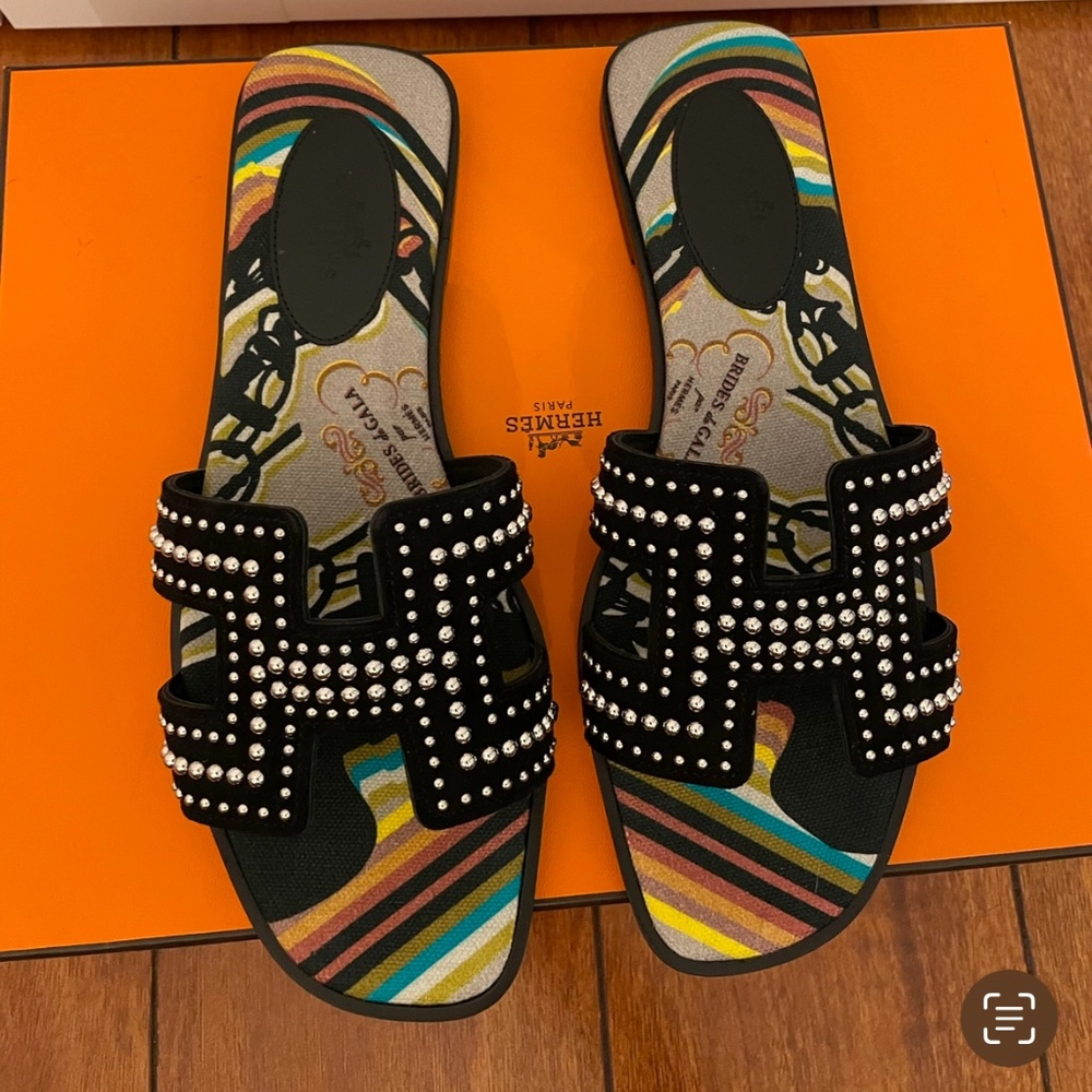 Hermes Oran sandal black size 36.5